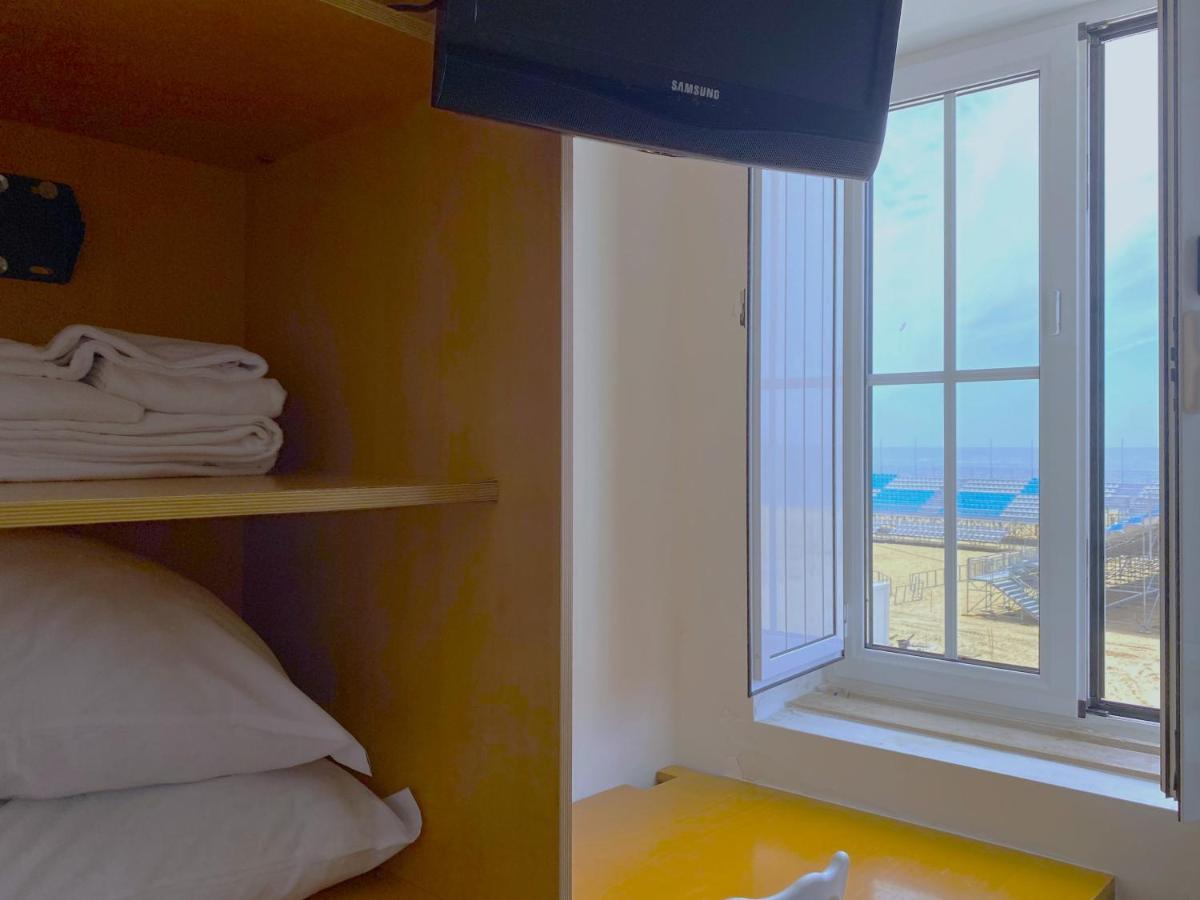 Na Crista Da Onda Hotel Nazare Exterior photo