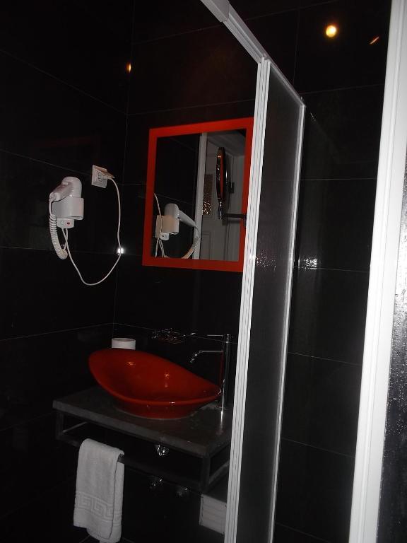 Na Crista Da Onda Hotel Nazare Room photo