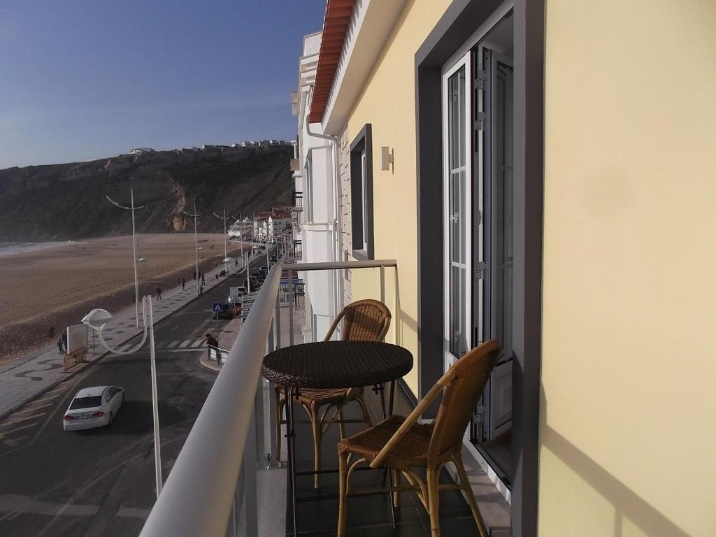 Na Crista Da Onda Hotel Nazare Room photo